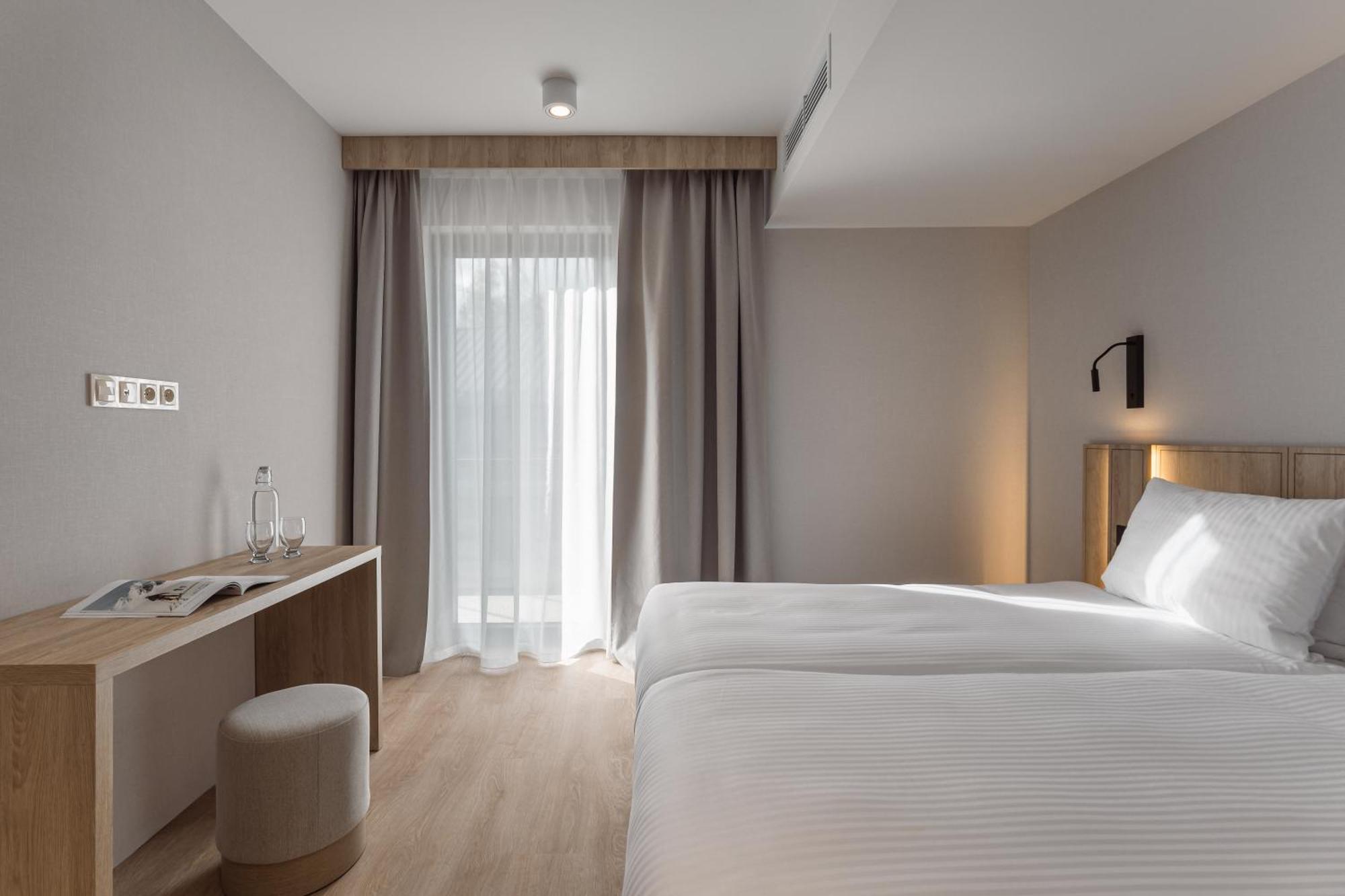 Termy Karkonosze Resort & Spa Jelenia Góra Екстериор снимка